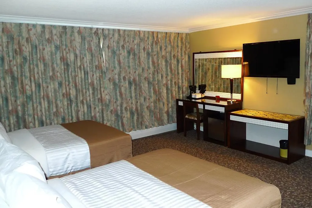 The Deluxe Hotel Vancouver 2*,  Kanada
